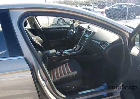 2015 Ford Fusion Se from USA, damaged, VIN 3FA6P0HD8FR132953